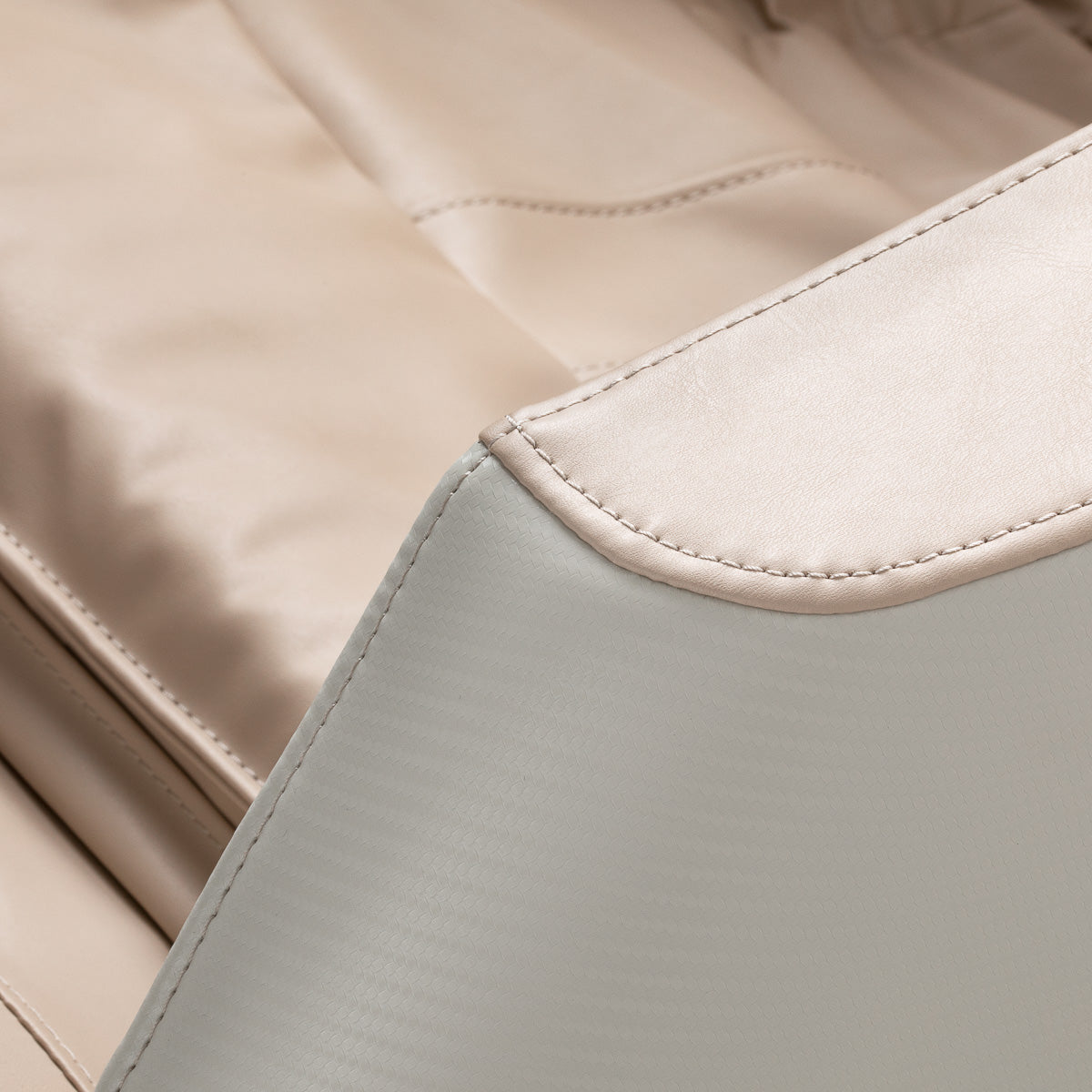 Sakura Prime 101 massage chair white - BVShop