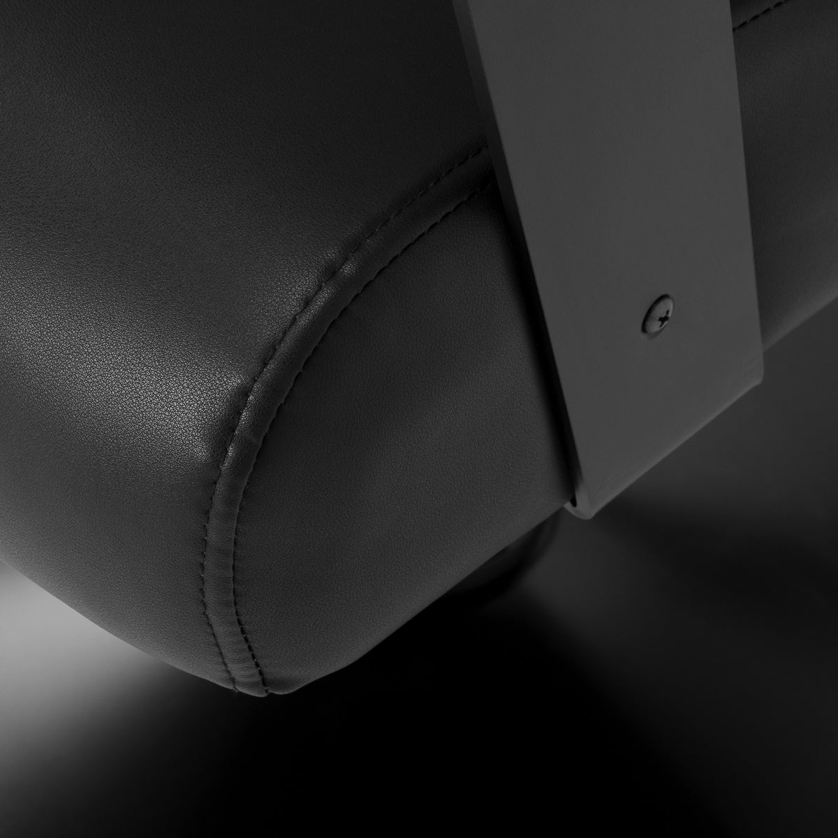 Hair System Jet noir hairdressing chair black - BVShop