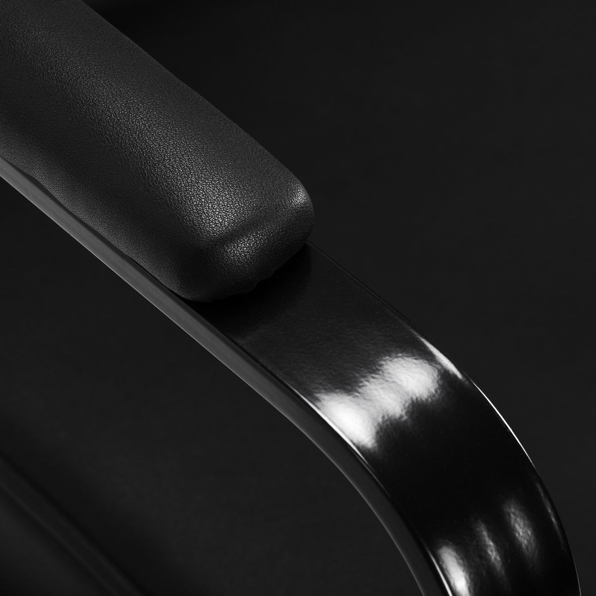 Hair System Hairdressing Chair Studio noir Black - BVShop