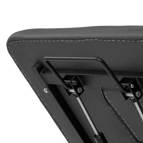Hydraulic foot controls on Balance Solidum 3 physiotherapy table