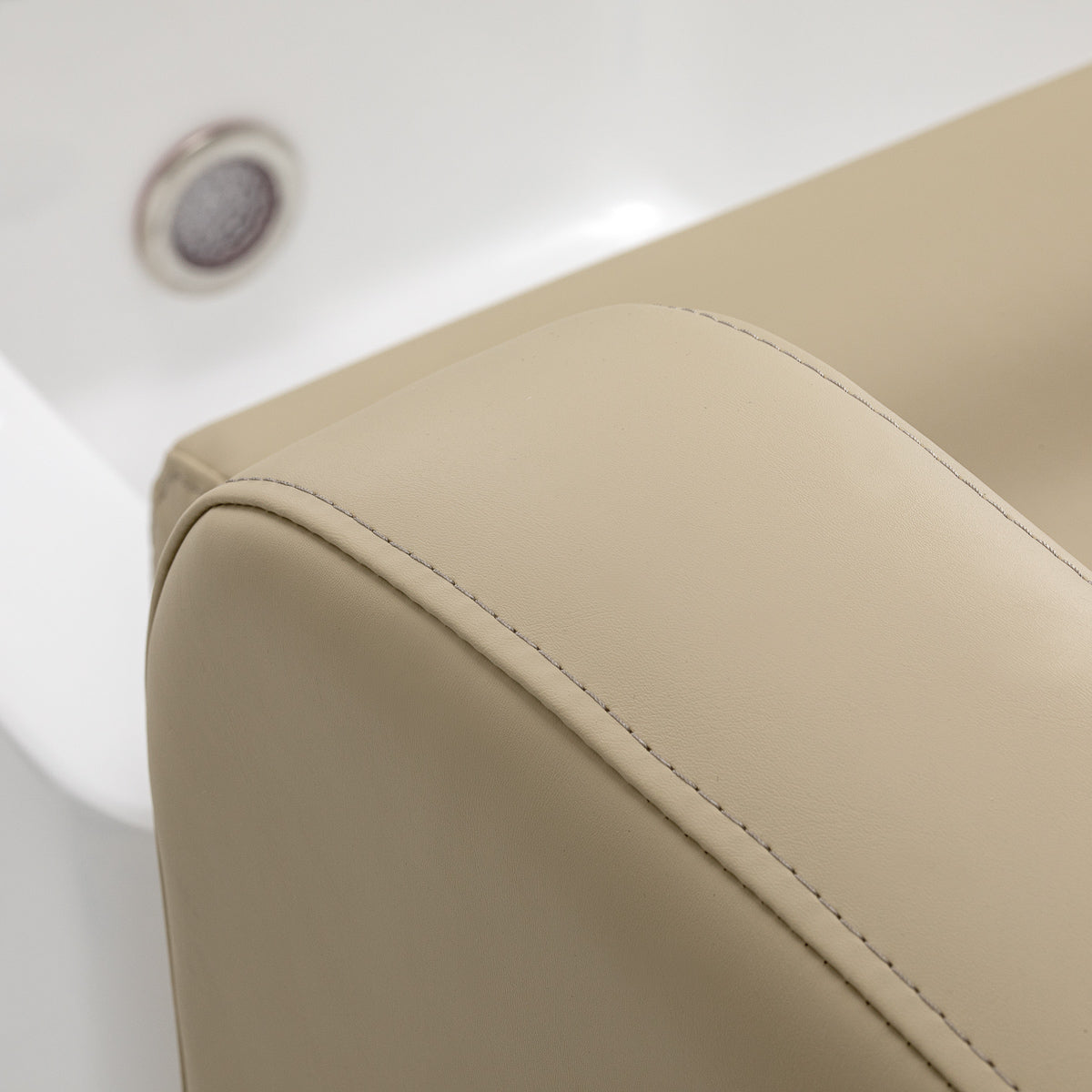 Sillon Elysia SPA pedicure station full set with basin tap fittings beige salon