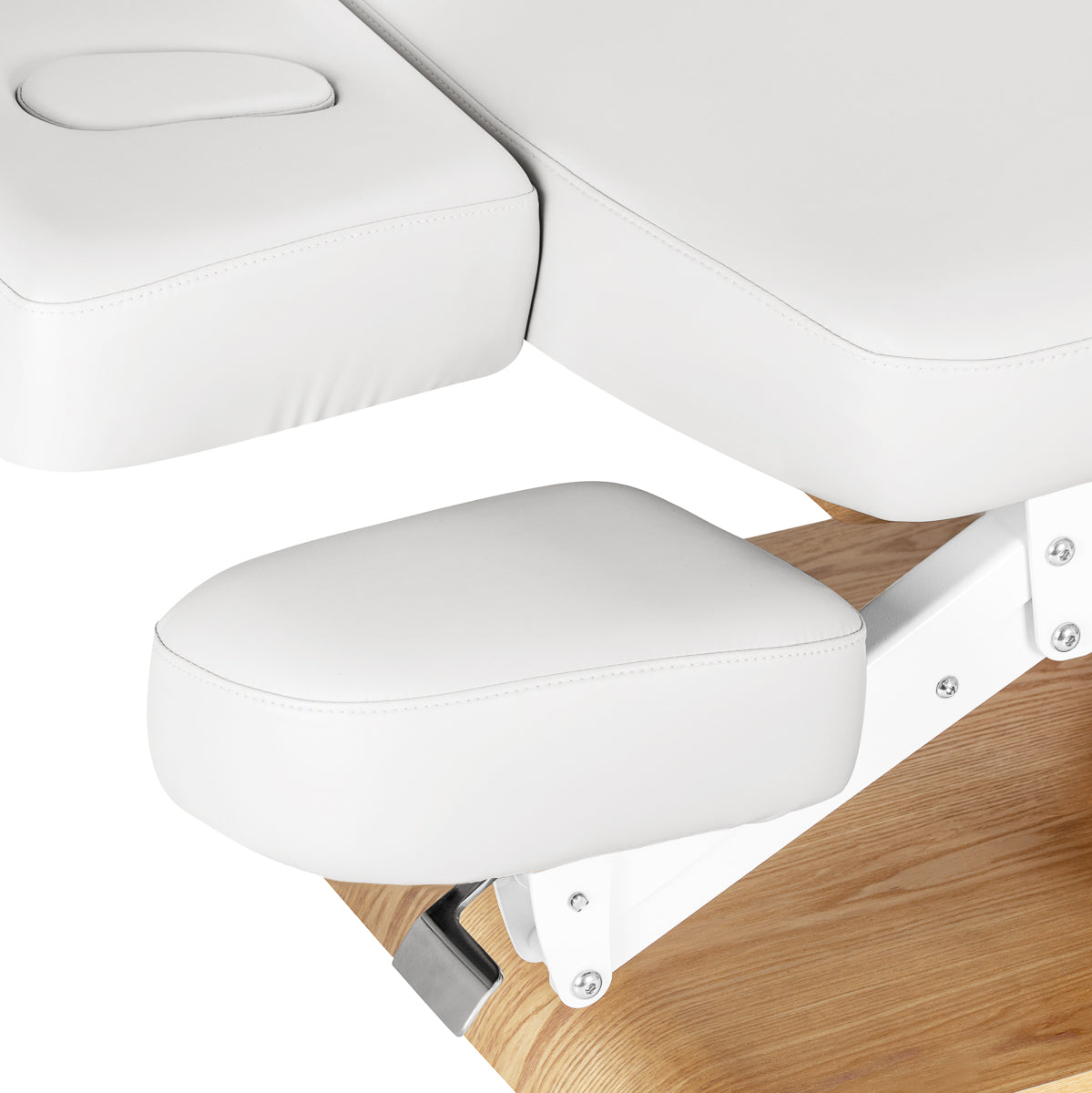 Sillon Relax · biały · detal pokrowca zagłówka