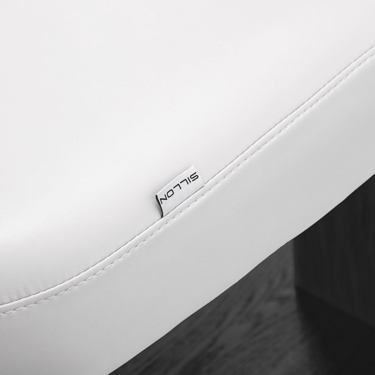 Sillon Relax · biały / czarna · metka Sillon i szew